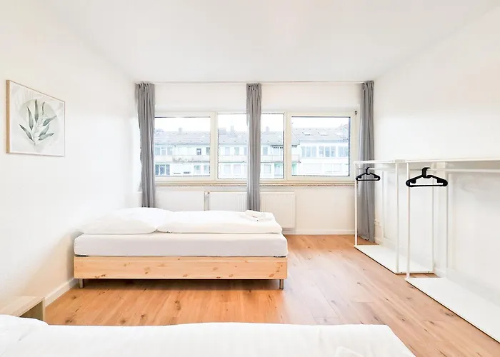 Tolstov - With 5 - 15 Min Messe Dus & 10 Min Old Town Dus Apartament *